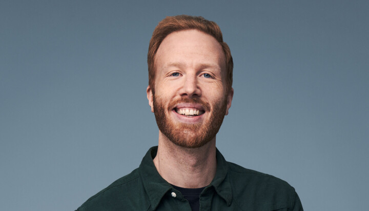 Øystein Røe Larsen blir ny programleder for Midt i Trafikken.