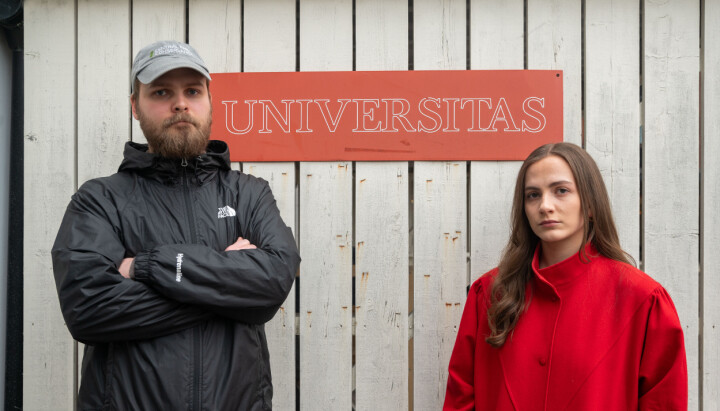 Nyhetsredaktør Vilhelm Ofstad Bjørgul og ansvarlig redaktør Alida de Lange D'Agostino i Universitas.