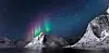 Nordlys over fjellene