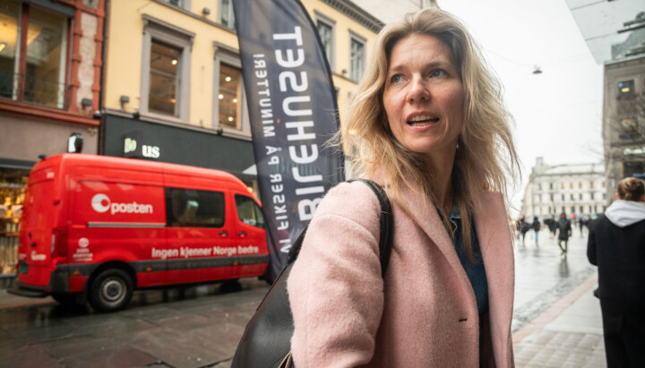 – Det er veldig bra for alle journalister å kjenne litt på hvordan det er å bli intervjuet, medgir Karen Marie Berg. NRK-journalist Karen Marie Berg