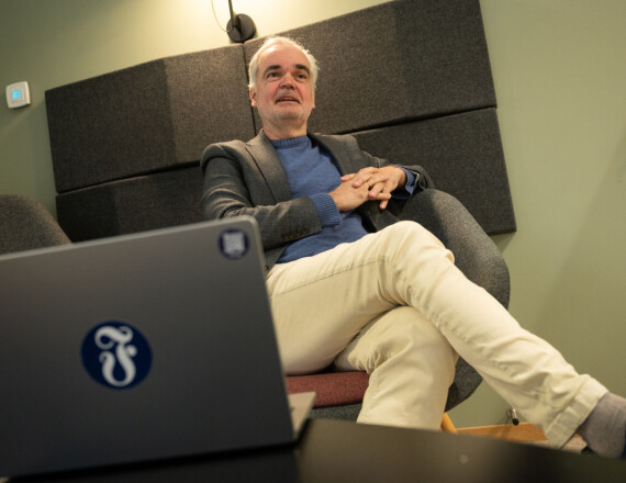 Eivind Ljøstad er fan av å finne nye måter å finansiere journalistikken: – Det bør vi jakte på Eivind Ljøstad, sjefredaktør i Fædrelandsvennen.